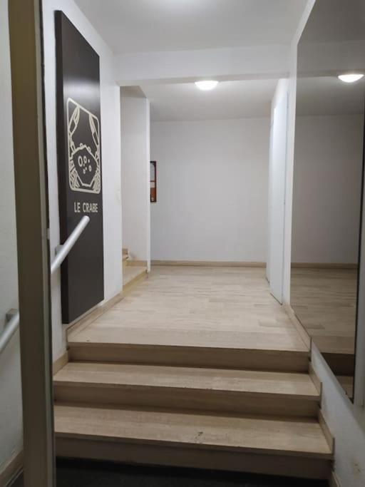 גרואיסאן Joli Appartement Avec Grande Et Belle Terrasse, Au Pied De La Plage Du Grazel! מראה חיצוני תמונה